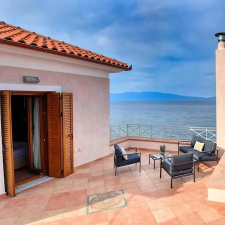 Goddesses 1 In Nies Lägenhet