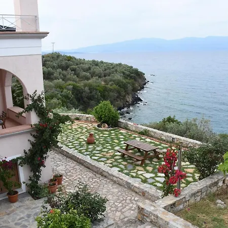 Goddesses 1 In Nies Sourpi