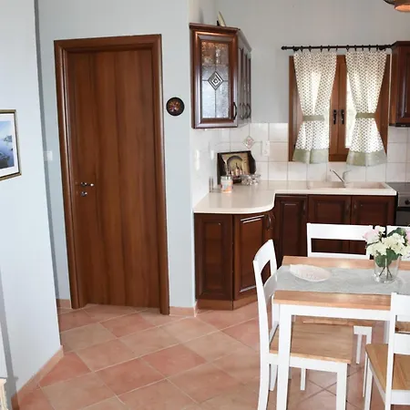 公寓 Goddesses 1 In Nies Sourpi